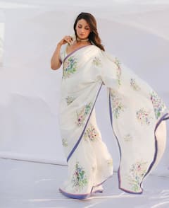 चैत्र नवरात्रि के पांचवें दिन शुभ होगा सफेद रंग, कृति-शिल्पा से आलिया-अनन्या तक के साड़ी लुक्स से लें इंस्पिरेशन