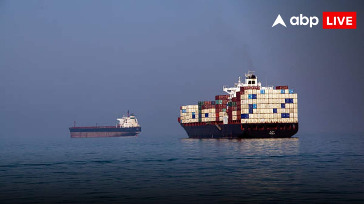 Iran Turns Back Karachi-Bound Vessel In Strait Of Hormuz, Says Rules Not Followed