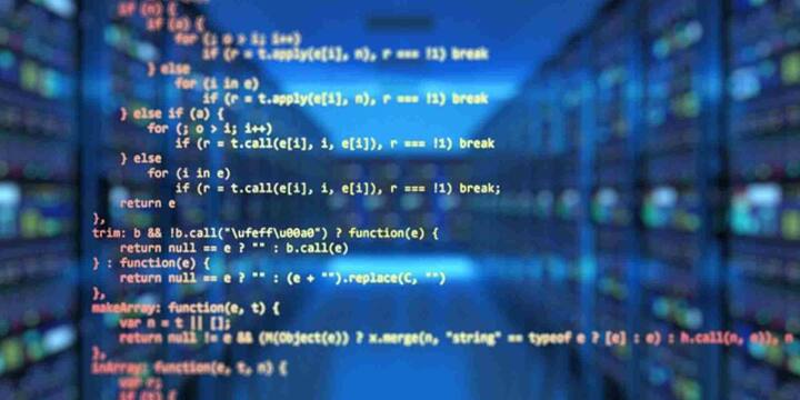 Vibe Coding शब्द को सबसे पहले Andrej Karpathy ने 2025 में इस्तेमाल किया था. उन्होंने बताया कि AI अब इतना एडवांस हो चुका है कि कोडिंग का तरीका बदल रहा है. इस सोच में तकनीकी जटिलताओं में उलझने के बजाय आइडिया और क्रिएटिविटी पर ज्यादा ध्यान दिया जाता है. खासकर छोटे प्रोजेक्ट्स के लिए यह तरीका काफी तेज और प्रयोग करने में आसान माना जा रहा है.