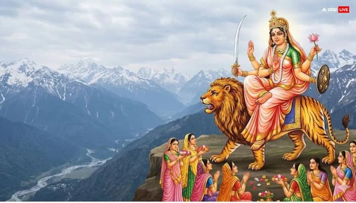 नवरात्रि के छठवें दिन मां कात्यायनी की पूजा करें. मान्यता है इससे शादी में आ रही तमाम समस्या का हल जल्दी निकलता है