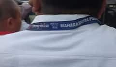 अशोकचं तोंड काळ्या कापडानं झाकलं, कोर्टाबाहेर मोठी गर्दी, पोलिसांचा तगडा बंदोबस्त; तृप्ती देसाईंचाही ठिय्या, फोटो