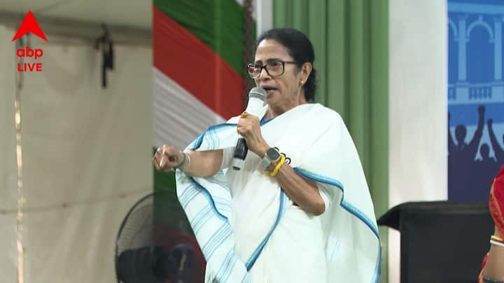আমি বেঁচে থাকতে এনআরসি করে ডিটেনশন ক্যাম্প করতে দেব না। আমার পরে আমার জেনারেশন কোনও দিন এই সব অ্যালাও করবে না: মমতা বন্দ্যোপাধ্যায়