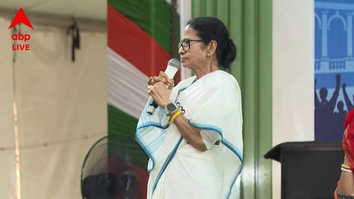 শুধু আজ নয়। চলবে চলবে। যতদিন বাঁচবেন, পাবেন। লক্ষ্মীর ভাণ্ডার ৬০ বছরের পরও চলবে: মমতা বন্দ্যোপাধ্যায়