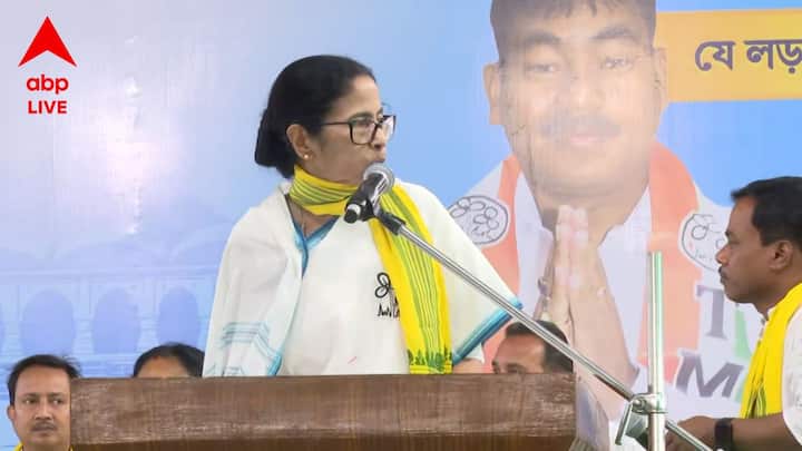 অন্য রাজ্য আমাদেরটা ঠিক করে টুকলিও করতে পারেনি ঠিকমতো। আপনার কাছে যদি স্কুটি থাকে আপনি আয়ুষ্মানও পাবেন না, কিছুই পাবেন না: মমতা বন্দ্যোপাধ্যায়