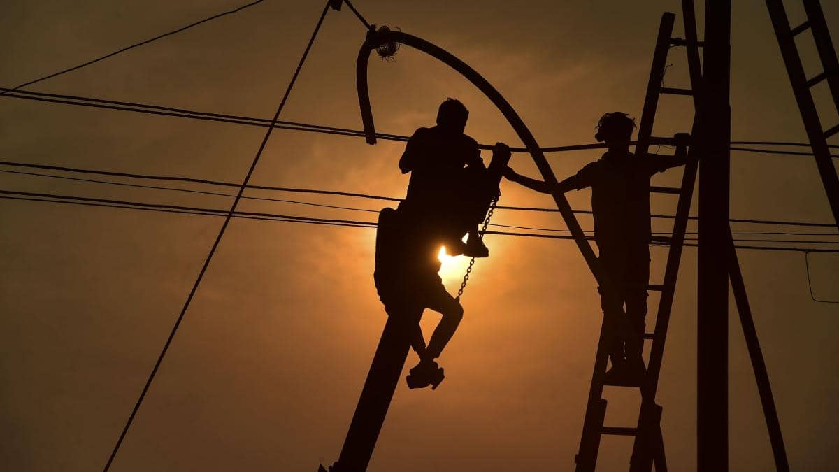 बिहार में सुबह सस्ती तो रात में महंगी मिलेगी बिजली, नीतीश सरकार का नया नियम, किस पर होगा लागू?