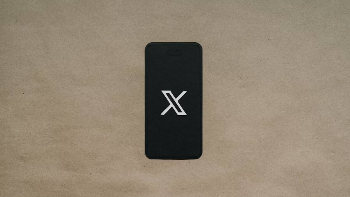 X Down: Elon Musk का सोशल मीडिया प्लेटफॉर्म हुआ डाउन, यूजर्स को आ रहीं ये दिक्कतें