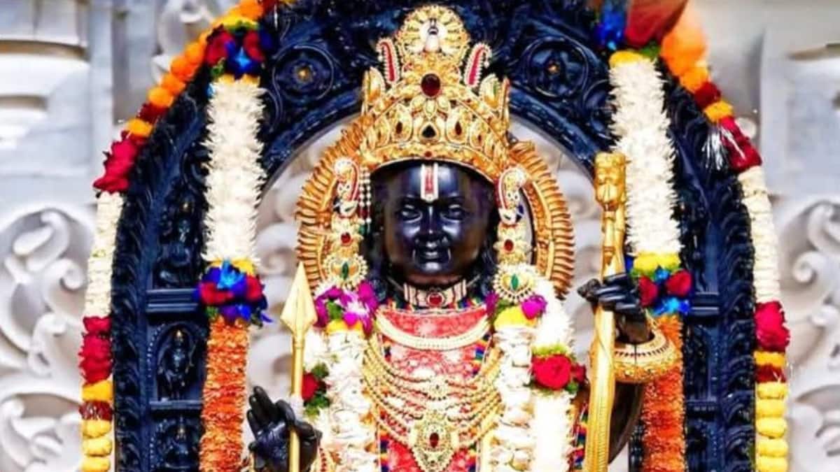 (Image Source: Pinterest/dharmendrasuryvanshi4444)