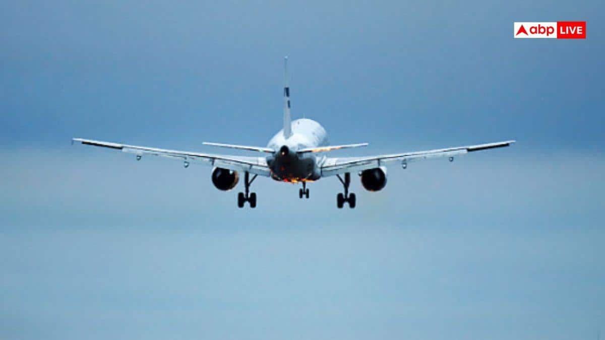 ईरान युद्ध ने बढ़ाया हवाई किराया, एक अप्रैल से महंगी हो जाएगी फ्लाइट की टिकट! आपकी जेब पर कितना पड़ेगा असर?