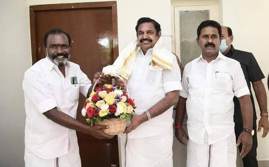 ஒரத்தநாடு தொகுதி அதிமுக வேட்பாளர் இவர்தாங்க... முழுவிபரம் உள்ளே