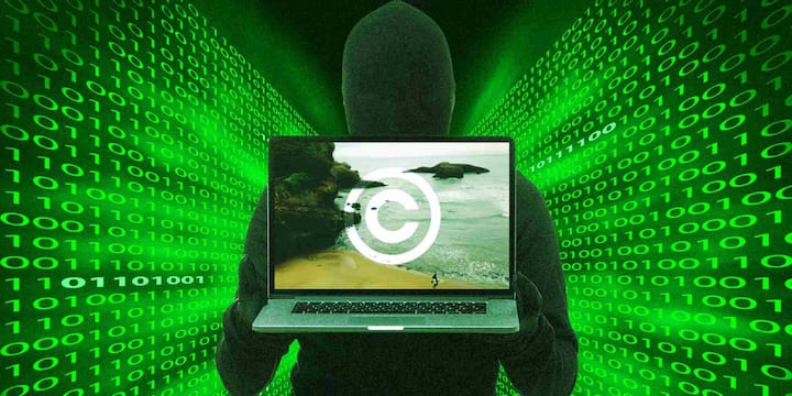 महिला ने इसे सामान्य प्रक्रिया समझकर निर्देश मान लिए. लेकिन यही वह पल था जब हैकर्स ने फोन तक अपनी पहुंच बना ली. इसके बाद उन्होंने धीरे-धीरे जरूरी जानकारी हासिल की और बैंक खाते से बड़ी रकम निकाल ली. यह पूरा खेल इतनी चालाकी से होता है कि कई बार पीड़ित को तब तक पता ही नहीं चलता जब तक नुकसान हो चुका होता है.