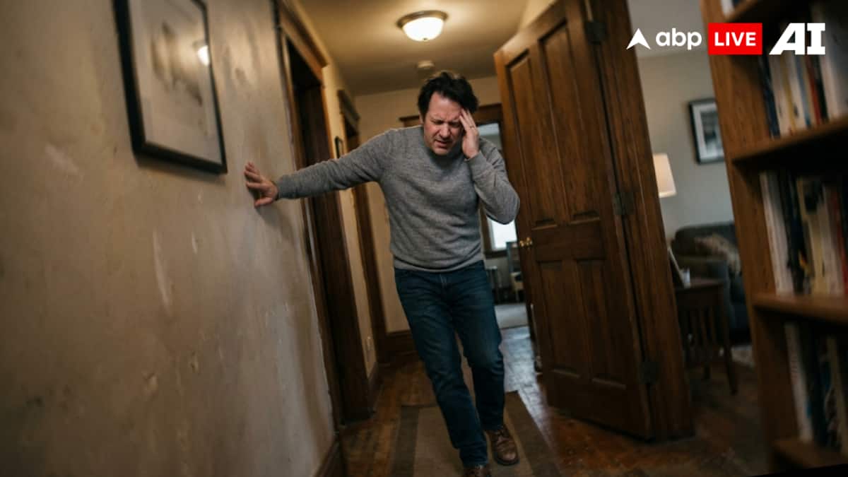 Silent Stroke Risk: 5 Early Warning Signs Your Body May Show In Advance