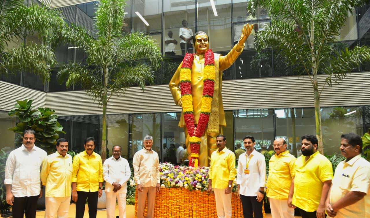 TDP Foundation Day: ఇకపై మూడు ముక్కలాటలు ఉండవు.. అమరావతి అభివృద్ధే లక్ష్యం: సీఎం చంద్రబాబు