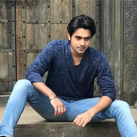 मार्च महिन्याच्या शेवटच्या आठवड्यात बिग बॉसच्या घरातून एक नसून दोन स्पर्धकांची एक्झिट होणार आहे. दोन स्पर्धकांना घरातून निरोप घ्यावा लागणार आहे.