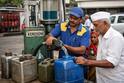 LPG કટોકટી વચ્ચે પાછું આવ્યું કેરોસીન: હવે પેટ્રોલ પંપ પરથી મળશે, સરકારે 60 દિવસ માટે નિયમો હળવા કર્યા