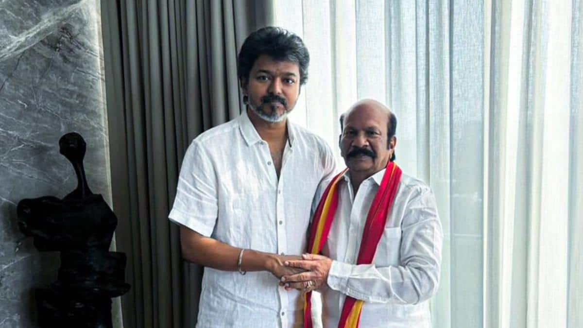 VS Babu TVK: மு.க.ஸ்டாலினுக்கு எதிராக போட்டி! திமுக டூ தவெக.. யார் இந்த விஎஸ் பாபு?