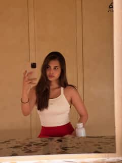 Ramya Pasupuleti: జూనియర్ మిల్కీ బ్యూటీ... తెలుగమ్మాయ్ రమ్య పసుపులేటి మార్చి ఫోటో డంప్ చూశారా?