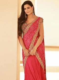 ਸ਼ਵੇਤਾ ਤਿਵਾੜੀ ਨੇ ਰੈੱਡ ਸਾੜੀ 'ਚ ਢਾਹਿਆ ਕਹਿਰ ,45 ਸਾਲ ਦੀ ਉਮਰ 'ਚ ਵੀ ਦਿਖਾਇਆ ਕਾਤਲਾਨਾ ਅੰਦਾਜ