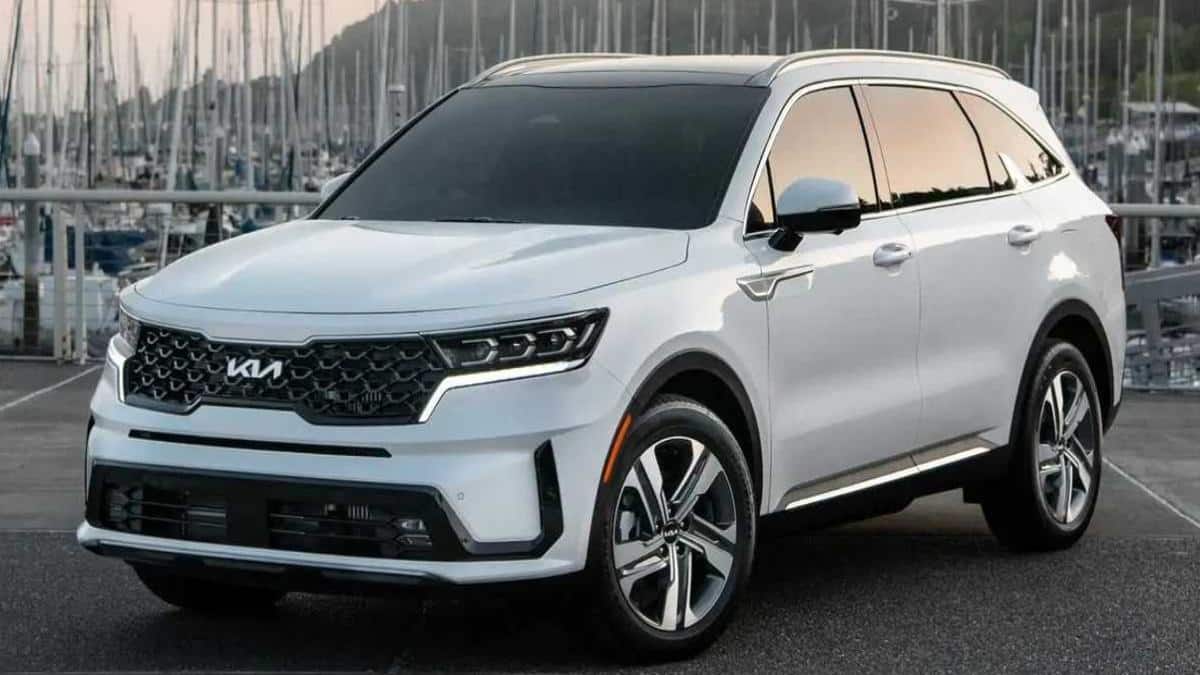Kia Upcoming Hybrids: புதுசா 3 ஹைப்ரிட், ஒரு EV எஸ்யுவியை கன்ஃபார்ம் செய்த கியா - மாடல்கள், ரேஞ்ச், விலை விவரங்கள்