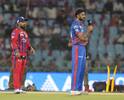 Rishabh Pant Run OUT : दुर्दैवी! गोलंदाजाचा हात लागला अन् पंतचा घात झाला; थर्ड अंपायरच्या निर्णयाआधीच सोडले मैदान, नेमकं काय घडलं?
