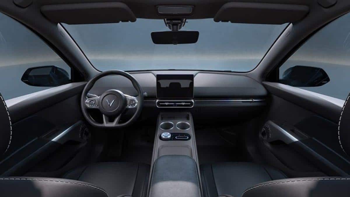 Vinfast Limo Green 7 Seater Electric MPV Launch Soon: Expected Range & Price?