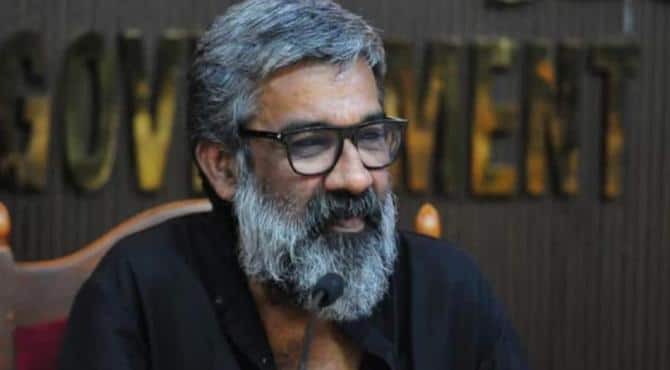 कौन हैं डायरेक्टर रंजीत? जिस पर एक्ट्रेस संग वैनिटी में गंदी हरकत करने का लगा आरोप, यहां जानें पूरा मामला