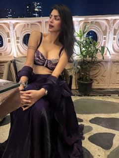 Sonali Raut Photo: અભિનેત્રી સોનાલી રાઉતે ડીપનેક બ્લાઉઝમાં ક્લીવેજ કર્યું ફ્લોન્ટ