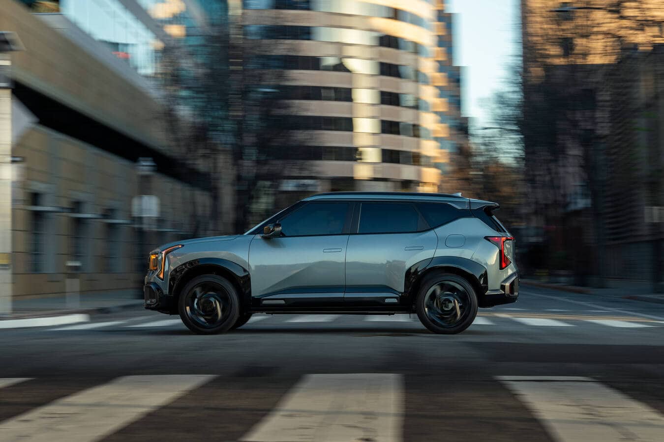 New Kia Seltos Hybrid Revealed, India Launch Next Year With Changes 