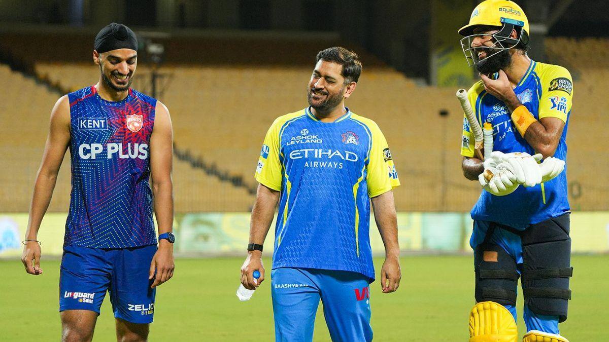 MS Dhoni Returns: చెన్నై ఫ్యాన్స్‌కు గుడ్ న్యూస్: ధోనీ ఈజ్ బ్యాక్..! పంజాబ్ తో పోరుకు 'యెల్లో ఆర్మీ' సిద్ధం!