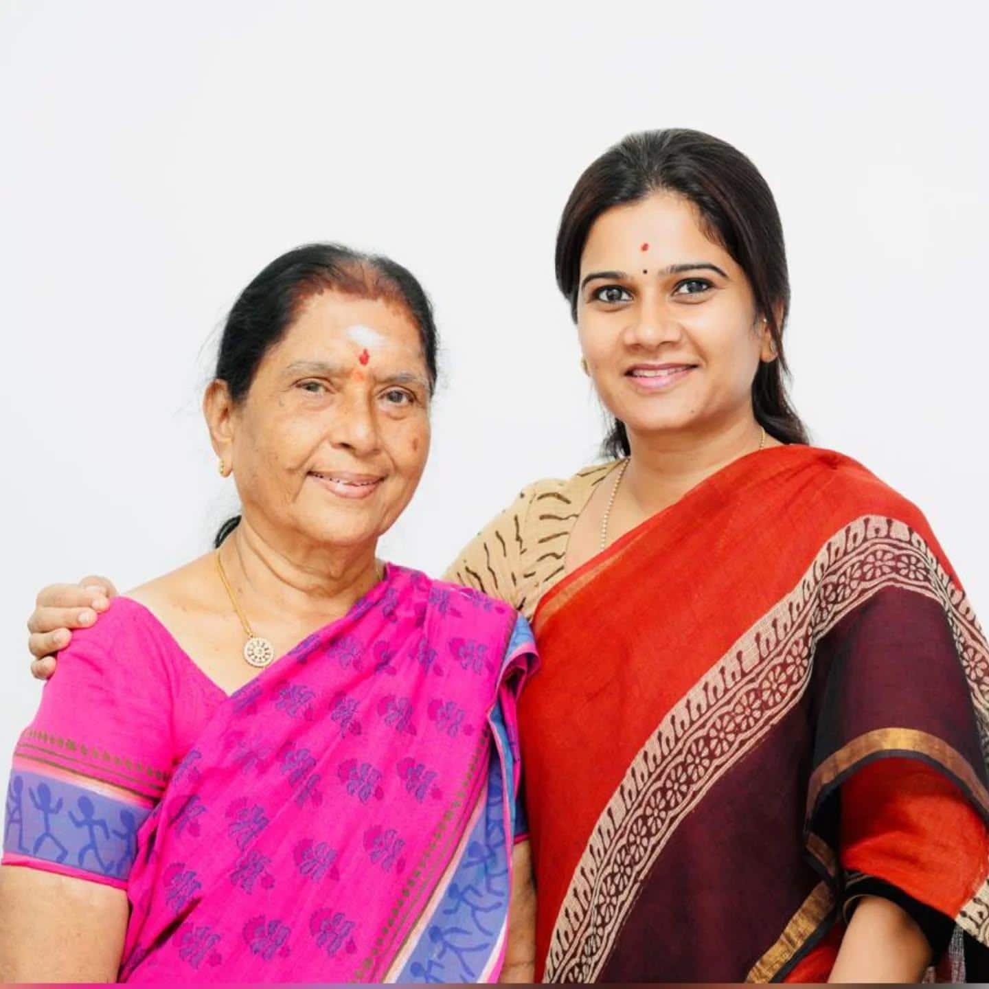 Kirthika Shivkumar BJP: மொடக்குறிச்சி பாஜக வேட்பாளர், அரசியல்வாதி மருமகள்..பல கோடிக்கு சொந்தக்காரர்..யார் இந்த கிருத்திகா சிவக்குமார்?