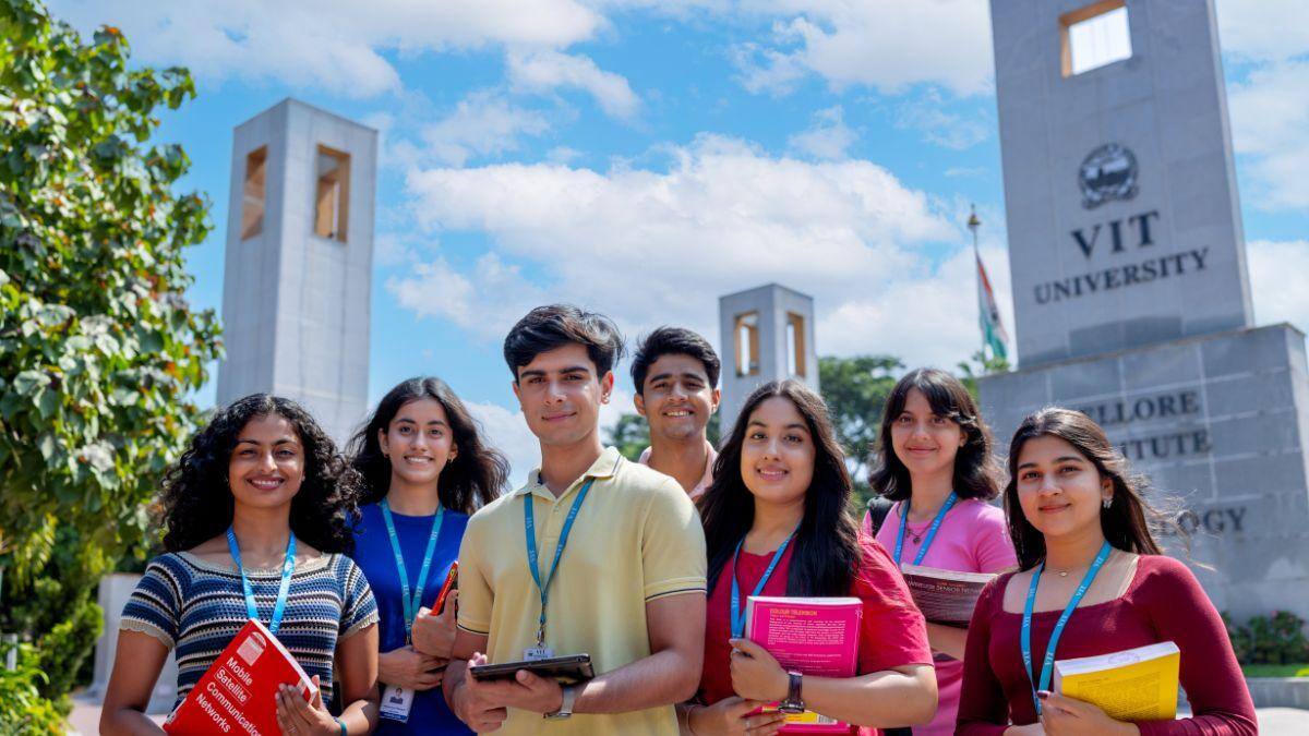 VIT Entrance Exam: விஐடி பொறியியல் நுழைவுத் தேர்வுக்கு விண்ணப்பிக்க அவகாசம் - ஏப்ரல் 12ம் தேதி வரை நீட்டிப்பு