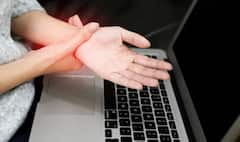 Trigger Finger: કમ્પ્યુટર વાપરતા લોકો માટે ટ્રિગર ફિંગરના લક્ષણો અને ઉપાયો જાણો