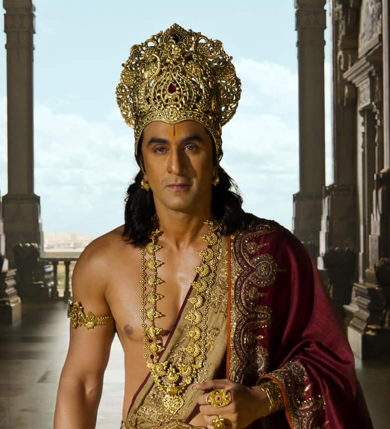 रामायण' से 'किंग' तक इन बड़ी फिल्मों में एक साथ दिखेंगे कई सुपरस्टार्स, जाने कौन कब हो रही रिलीज