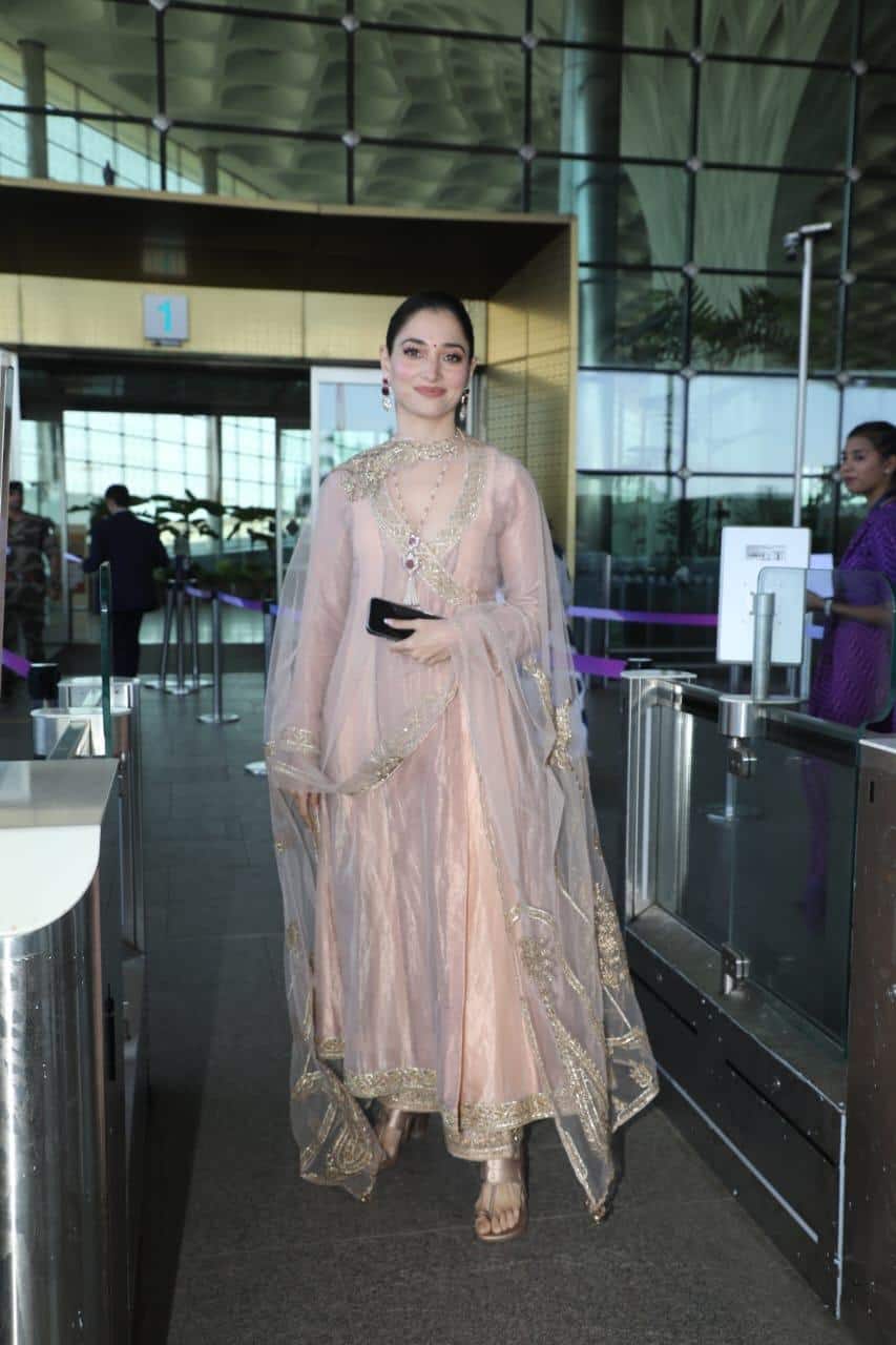 Entertainment News Live 5 April 2026: ‘धुरंधर 2’ की कमाई 1564 करोड़, विजय देवरकोंडा ने रोमांटिक अंदाज में रश्मिका को विश किया बर्थडे