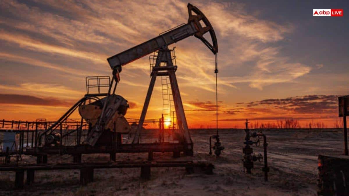 Oil Prices Fall As Hopes Rise For US-Iran Talks, Brent Slips Below $95