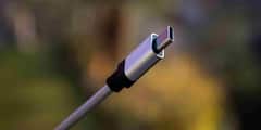 USB-C में C का क्या मतलब होता है? 90% लोग आज तक समझ ही नहीं पाए ये सिंपल सा राज