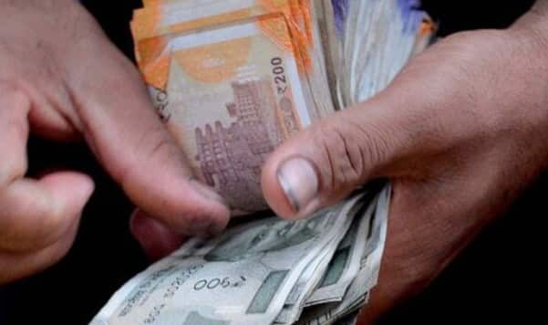 કર્મચારીઓ માટે સૌથી રાહતની વાત એ છે કે આ વધારો 1 જાન્યુઆરી, 2026 થી અમલમાં આવશે. આનો અર્થ એ છે કે બાકી રહેલા બાકી પગાર પણ કર્મચારીઓને એકસાથે ચૂકવવામાં આવશે.