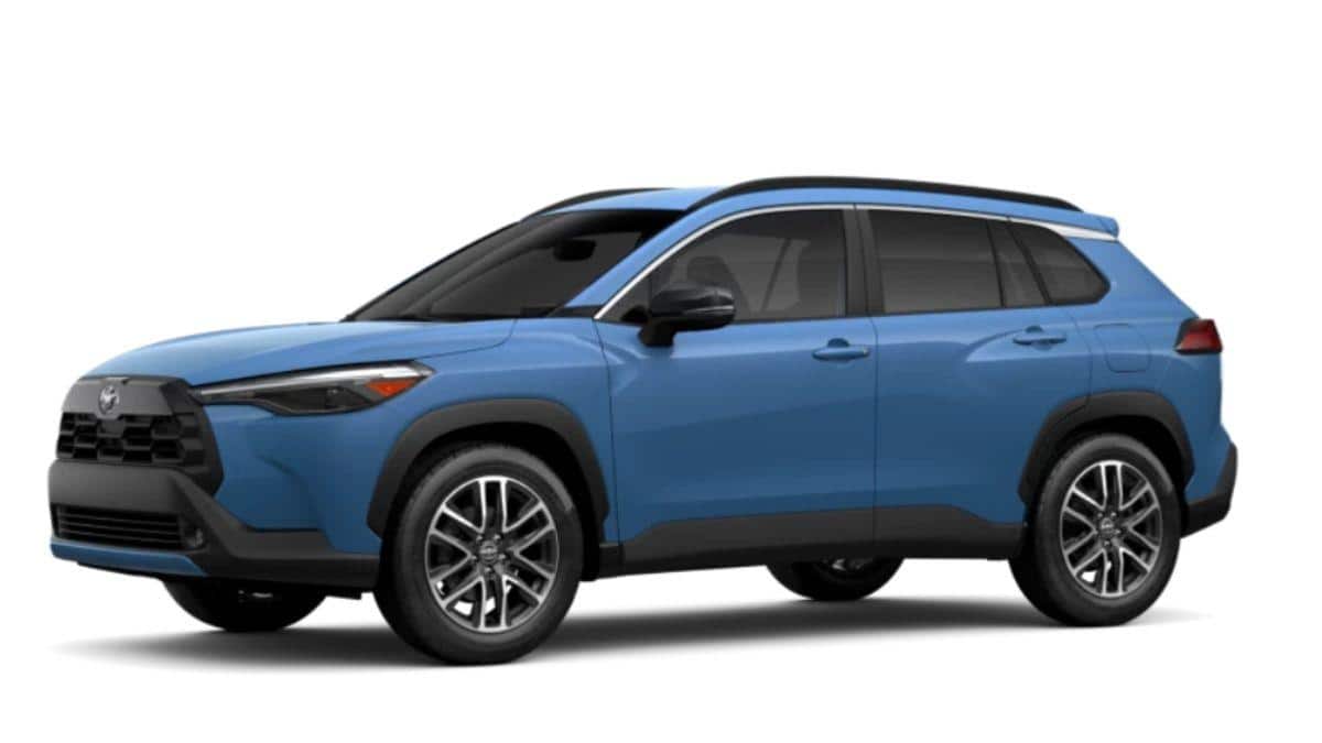 Toyota Corolla Cross: பார்சல் ஆகும் கொரோல்லா க்ராஸ் - டொயோட்டாவின் புதிய 7 சீட்டர்? ஹைப்ரிட் SUV - ரைவல், எப்போ?