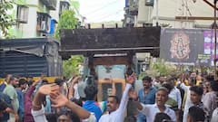 Mumbai Goregaon News : गोरेगावच्या संतोषनगरमधील राड्याला नवं वळण; दंगलखोराकडे ड्रग्ज सापडलं; घरावर बुलडोझर चालवला