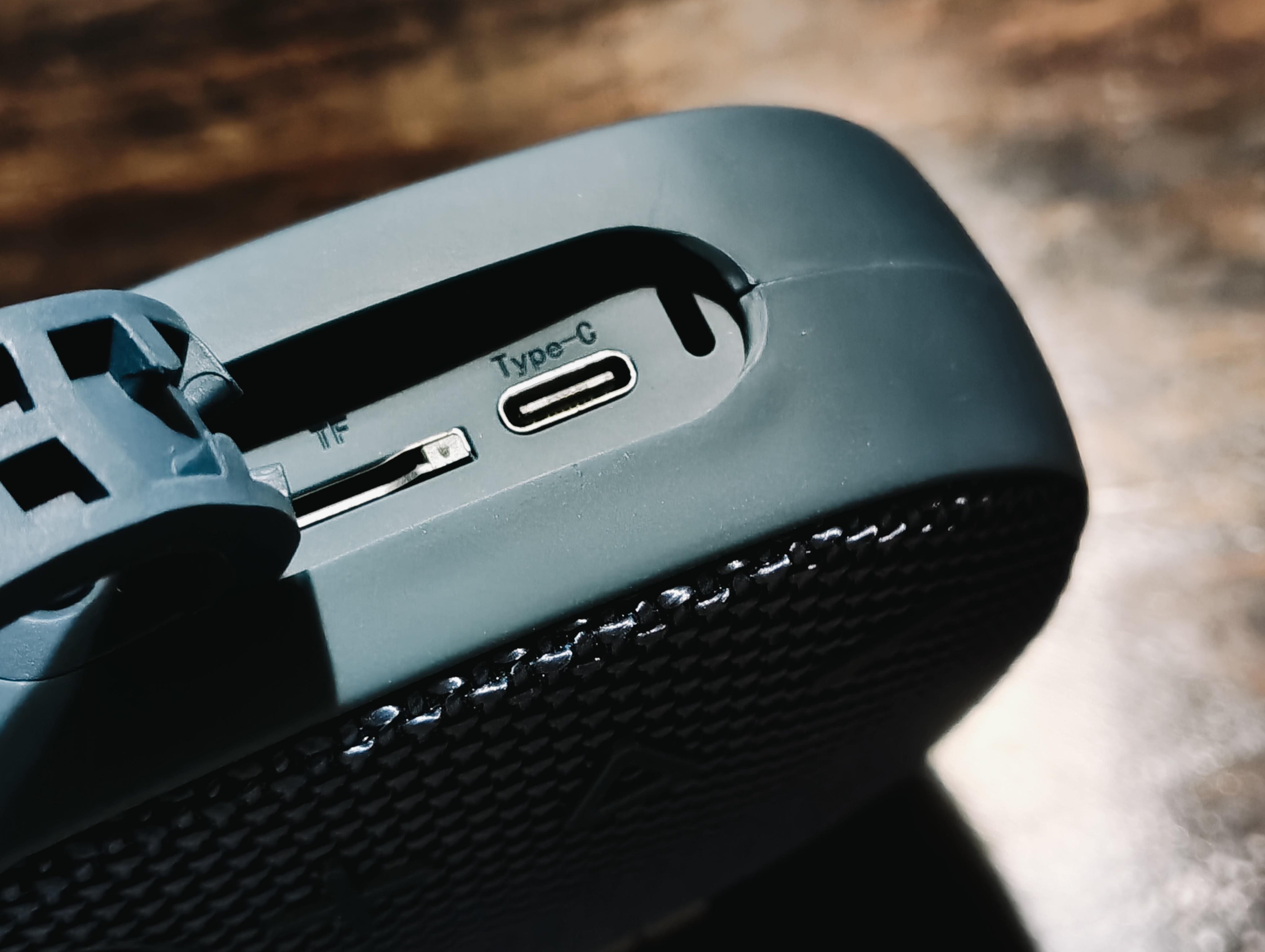 Tempt Rebel Air Review: Pocket-Sized Party, Or Just Pocket Noise? Let's Find Out