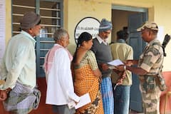 Voter ID Card : ভোটের মুখে হারিয়ে ফেলেছেন ভোটার কার্ড ! কীভাবে ডাউনলোড করবেন ই-এপিক কার্ড