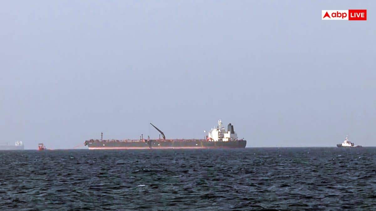 Saudi Oil Tanker Hit By Houthi Missile As US Pounds Iran For 12th Straight Night