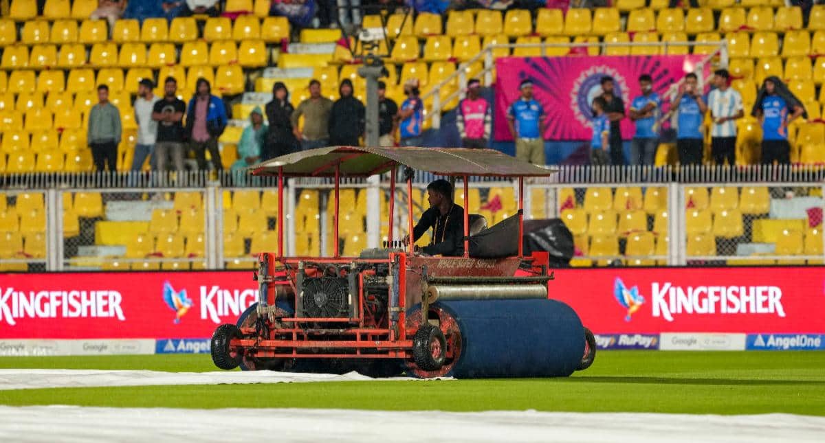 Delhi Weather Report For DC vs GT: Rain Threat Looms Over Delhi