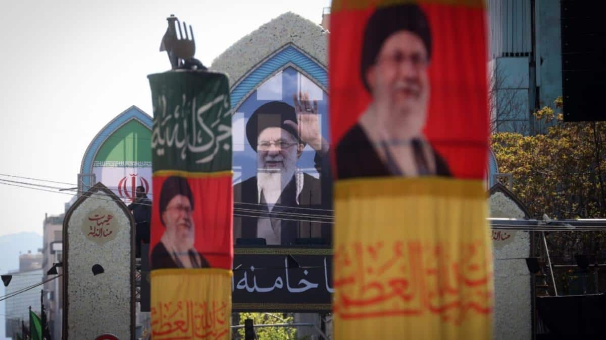 Massive Crowds In Tehran Mark 40 Days Since Ali Khamenei’s Killing