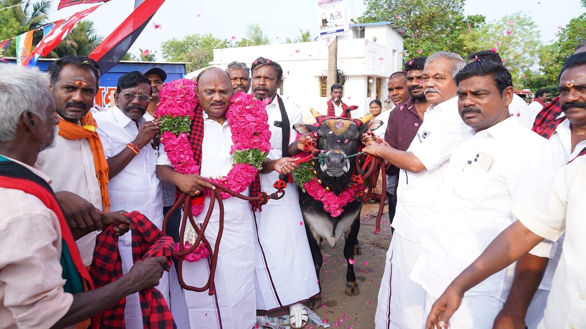 திருவையாறு தொகுதிக்கு தேவையான அனைத்து திட்டங்களையும் நிறைவேற்றுவேன்: திமுக வேட்பாளர் வாக்கு சேகரிப்பு