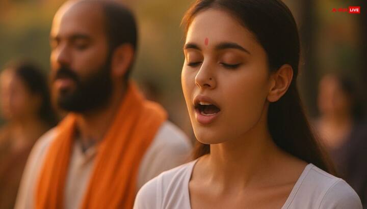 एकादशी व्रत आइने के समान है, ये व्यक्ति को उसकी रोजमर्रा की आदतों से रूबरू कराता है, क्योंकि इस अवधि में व्यक्ति ये देख पाता है कि वो कब और कहां निर्दयी रहे हैं, कहां आलसी रहे हैं, या कहां आपका ध्यान भटक गया है.