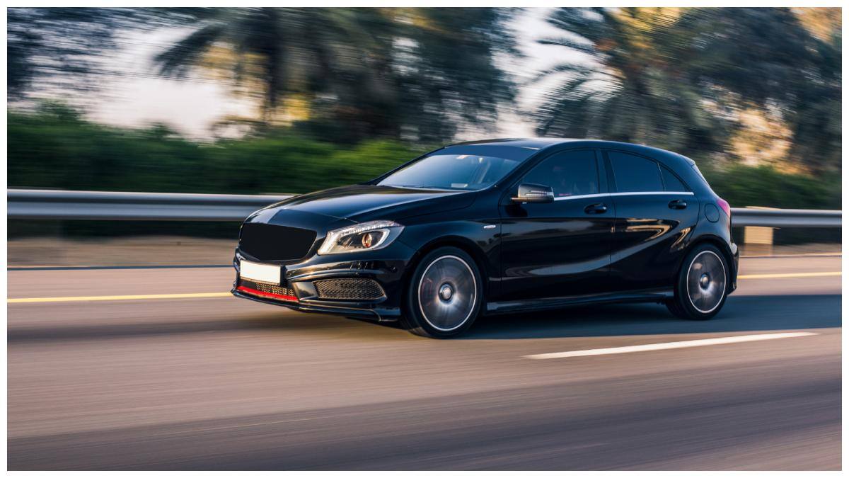 Best Hatchback Cars Under 10 Lakh: 10 లక్షల బడ్జెట్‌లో ఉత్తమ హ్యాచ్‌బ్యాక్‌ కార్లు! మార్కెట్‌లో ఉన్న టాప్ మోడల్స్‌, ఫీచర్స్‌ తెలుసుకోండి!