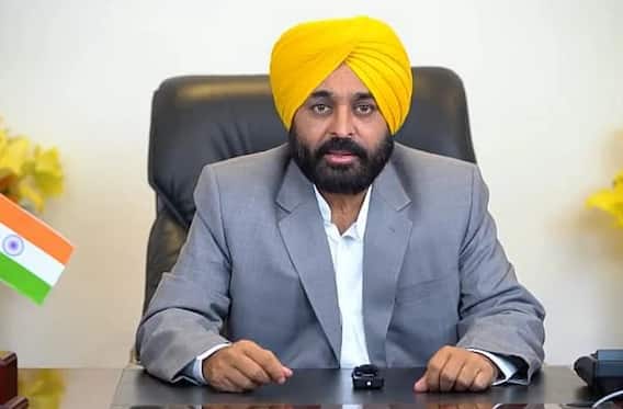 ਕੇਂਦਰੀ ਮੰਤਰੀ ਨੂੰ ਮਿਲੇ CM ਮਾਨ, ਫਸਲਾਂ ਦੇ ਨੁਕਸਾਨ-RDF ਸਣੇ ਕਈ ਮੁੱਦਿਆਂ 'ਤੇ ਕੀਤੀ ਚਰਚਾ ਕੇਂਦਰੀ ਮੰਤਰੀ ਨੂੰ ਮਿਲੇ CM ਮਾਨ, ਫਸਲਾਂ ਦੇ ਨੁਕਸਾਨ-RDF ਸਣੇ ਕਈ ਮੁੱਦਿਆਂ 'ਤੇ ਕੀਤੀ ਚਰਚਾ