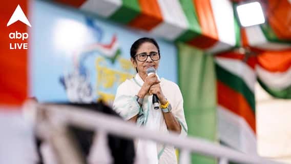 Mamata Banerjee: BJP এলে কী কী কেড়ে নেবে ? 'বসন্তের কোকিল' বলে বড় বার্তা মমতা বন্দ্যোপাধ্যায়ের Mamata Banerjee: BJP এলে কী কী কেড়ে নেবে ? 'বসন্তের কোকিল' বলে বড় বার্তা মমতা বন্দ্যোপাধ্যায়ের