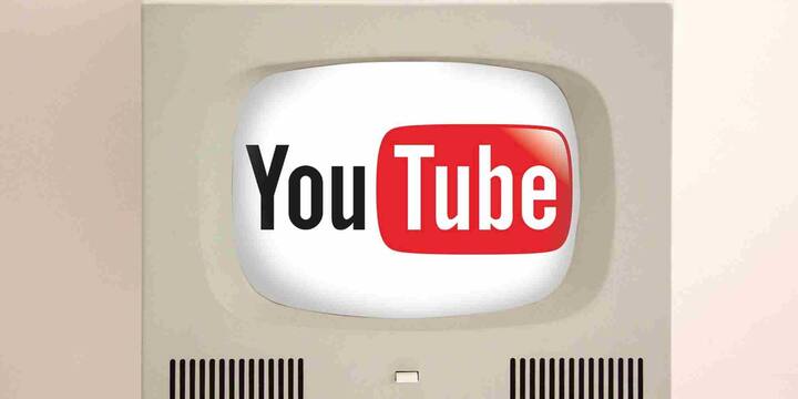 AI ने YouTube कंटेंट क्रिएशन का तरीका पूरी तरह बदल दिया है. सही आइडिया और सही टूल्स के साथ अब कोई भी व्यक्ति वायरल चैनल बना सकता है. अगर आप भी YouTube पर तेजी से ग्रो करना चाहते हैं तो यह AI ट्रिक आपके लिए गेम-चेंजर साबित हो सकती है.