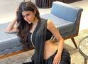 Mouni Roy Pregnancy: अक्षय कुमारसोबतची अभिनेत्री होणार आई? लग्नाच्या 4 वर्षांनंतर देणार बाळाला जन्म? ओढणीनेनं बेबी बंप झाकताना झाली स्पॉट
